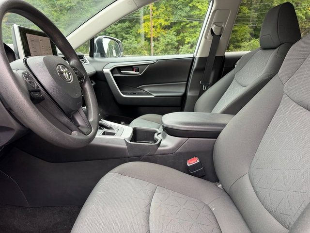 Certified 2024 Toyota RAV4 XLE AWD/4WD image 10