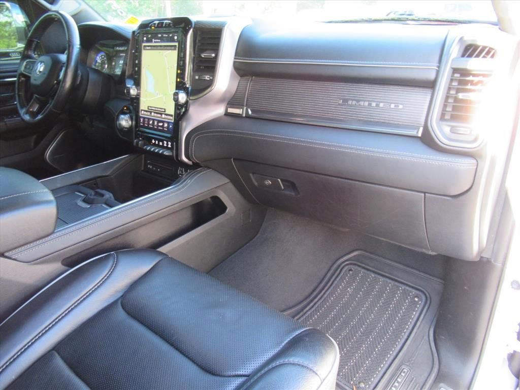 Used 2019 RAM 1500 Limited AWD/4WD image 11