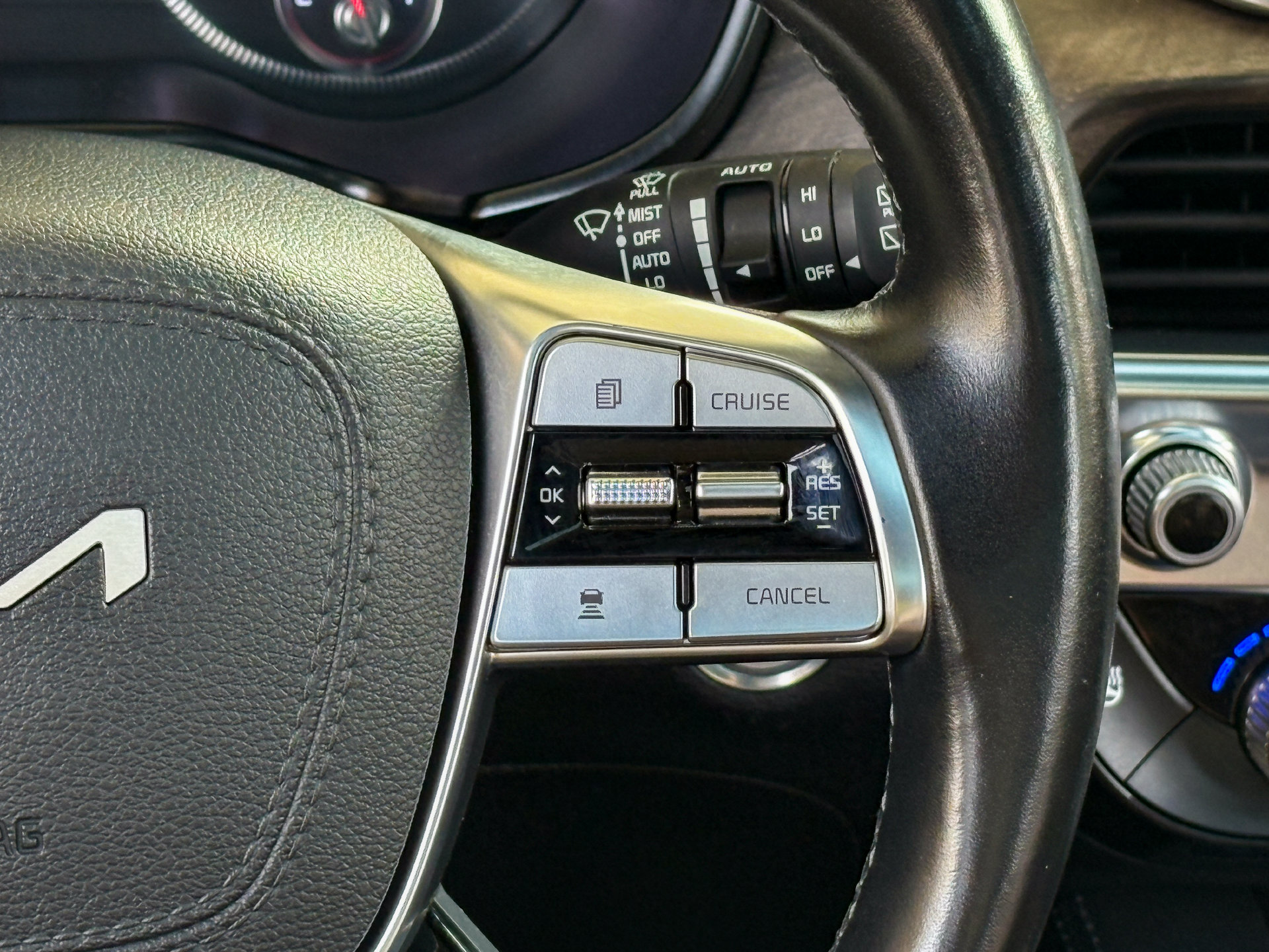 Used 2022 Kia Telluride SX w/ SX Prestige Package AWD/4WD image 19