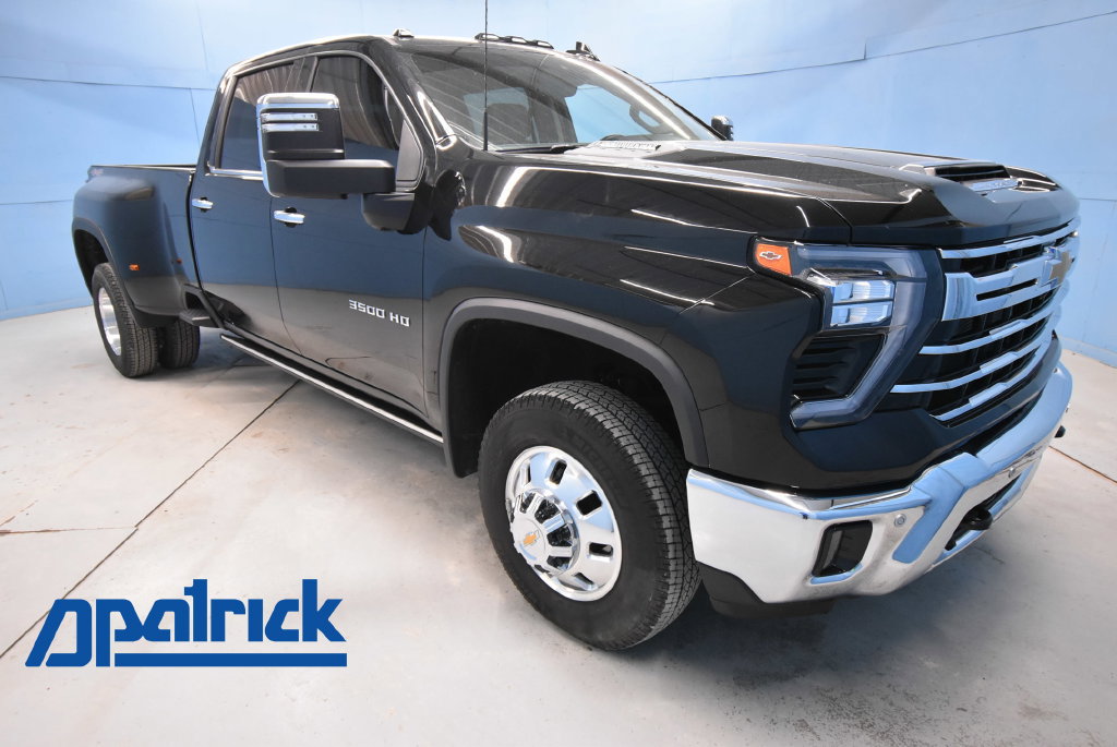 Used 2024 Chevrolet Silverado 3500 LTZ w/ LTZ Plus Package AWD/4WD image 1