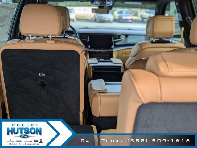 New 2024 Jeep Grand Wagoneer Series III w/ Quick Order Packagew 28T AWD/4WD image 13