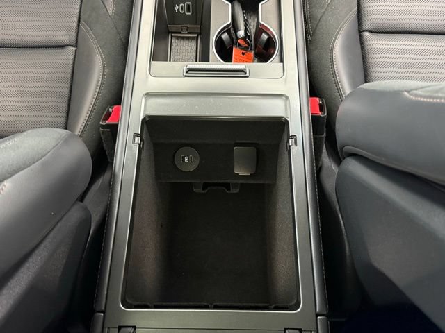 Used 2024 Lincoln Nautilus Reserve w/ Equipment Group 202A AWD/4WD image 36