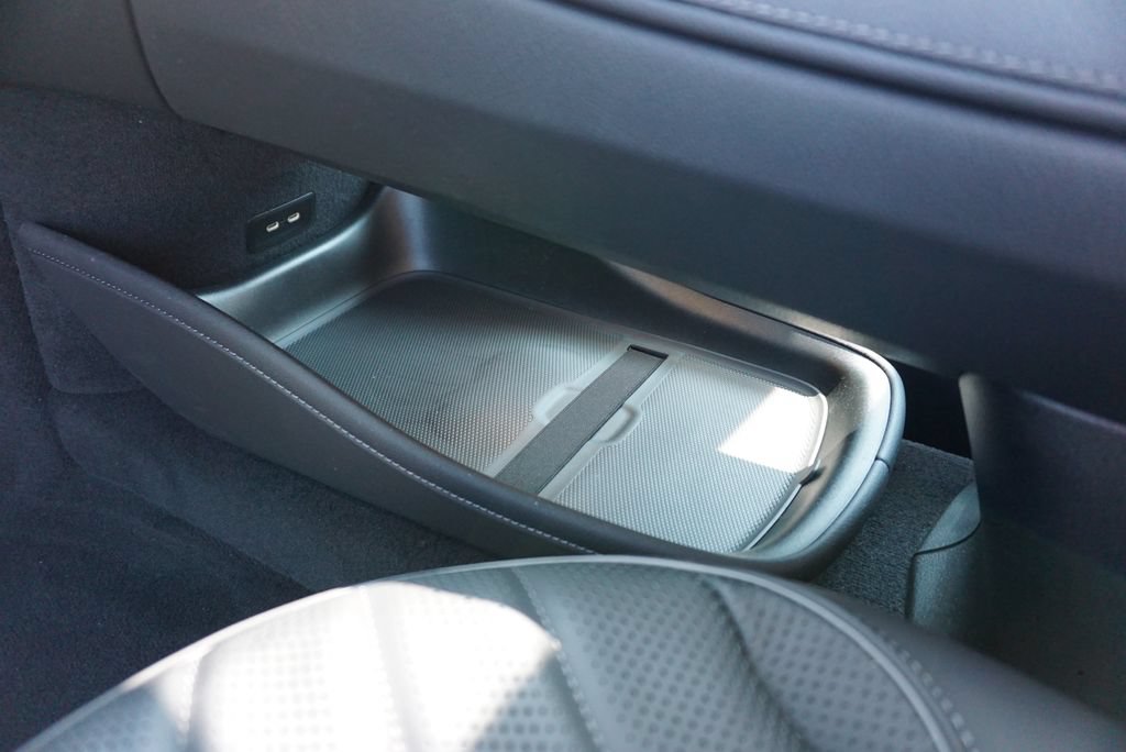 Certified 2023 Mercedes-Benz EQS 580 4MATIC Sedan image 38