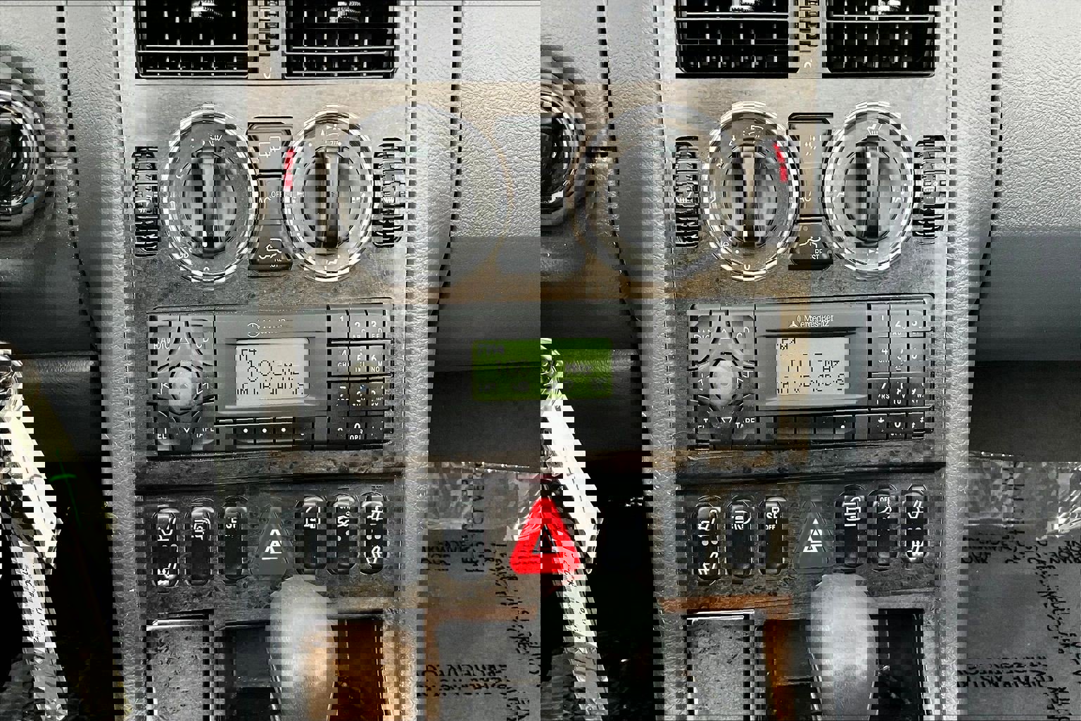 Used 2003 Mercedes-Benz SLK 32 AMG image 22