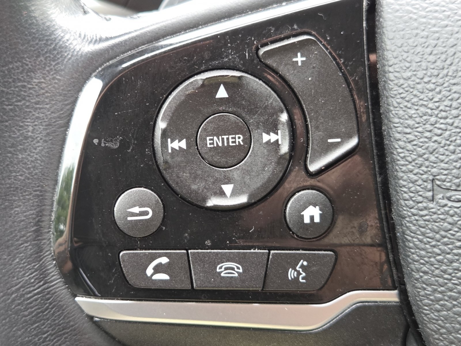 Used 2018 Honda Odyssey Touring image 15