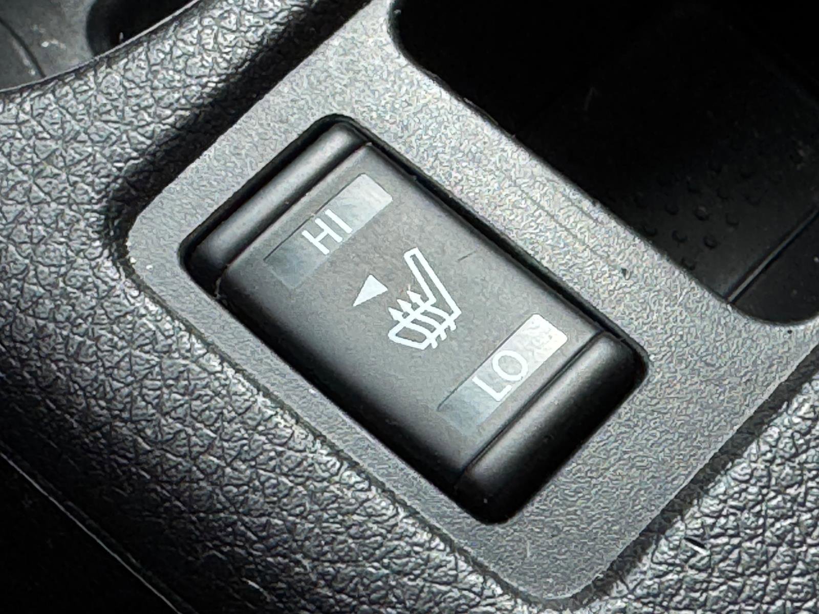 Used 2018 Nissan Rogue Sport SL w/ SL Premium Package image 17