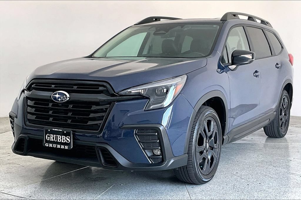 Used 2025 Subaru Ascent Bronze Edition AWD/4WD image 5