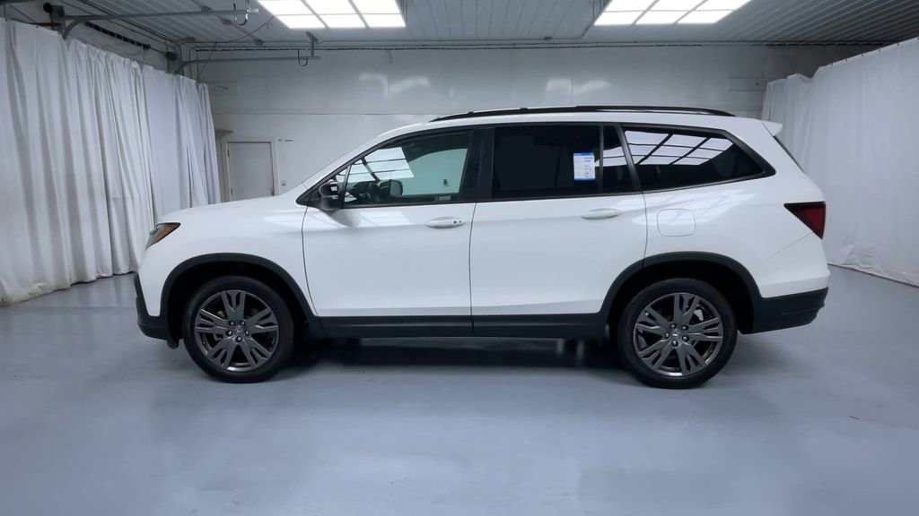 Used 2022 Honda Pilot Sport image 5
