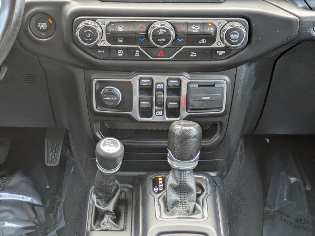 Used 2022 Jeep Gladiator Sport AWD/4WD image 19