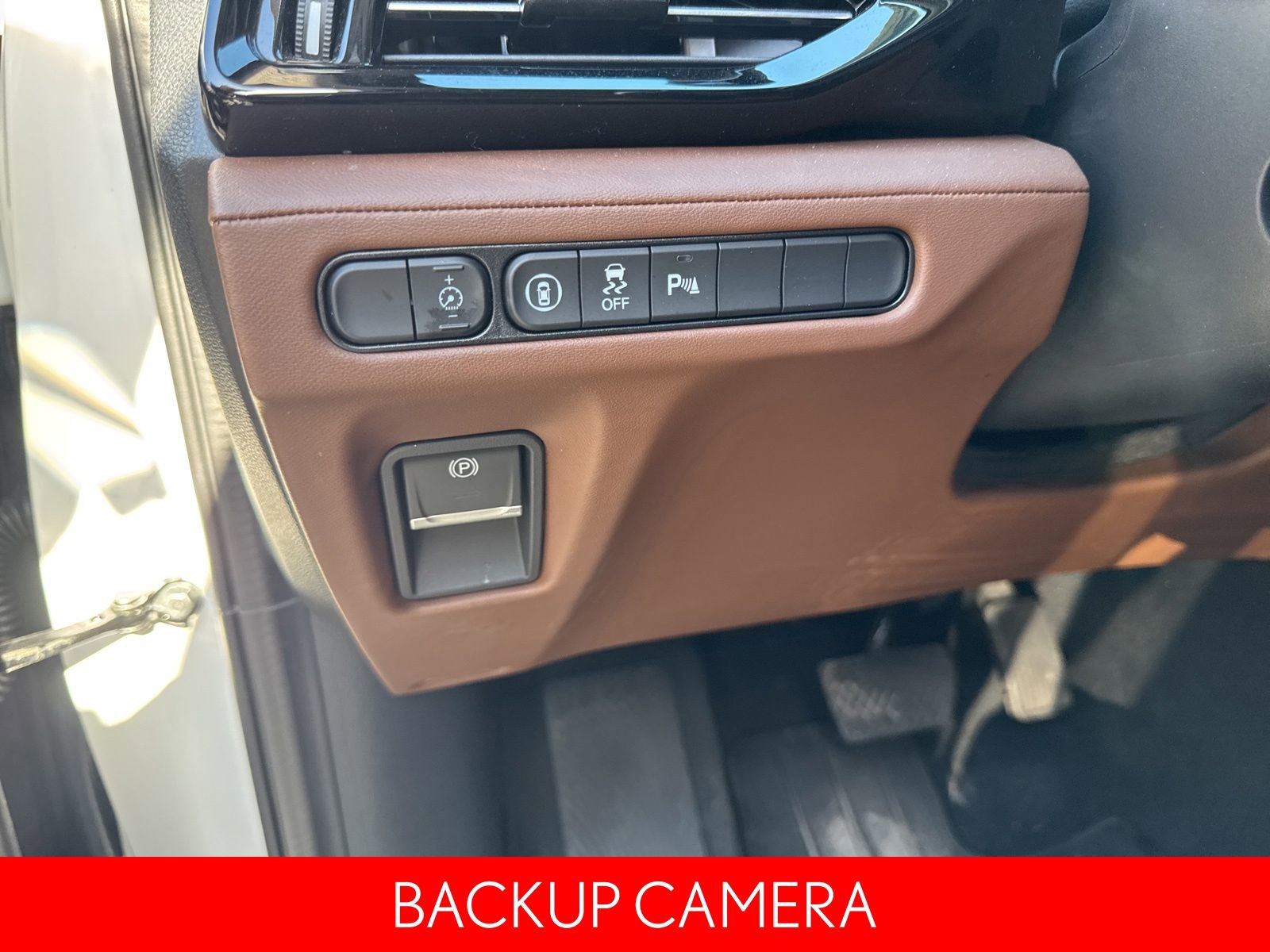 Used 2025 Acura MDX w/ Technology Package image 12