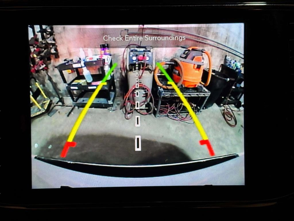 Used 2021 Jeep Grand Cherokee Limited w/ Luxury Group II image 13