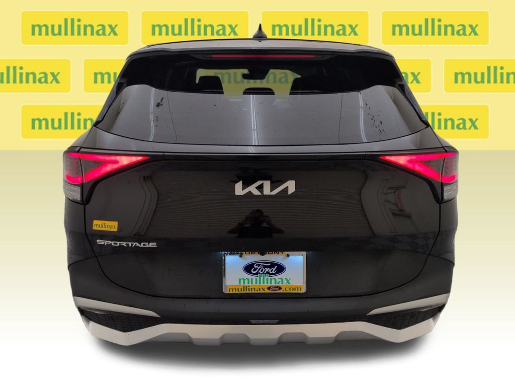 Used 2023 Kia Sportage EX FWD image 30