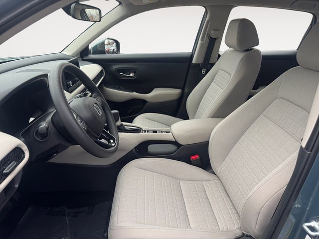 Certified 2025 Honda HR-V LX image 9