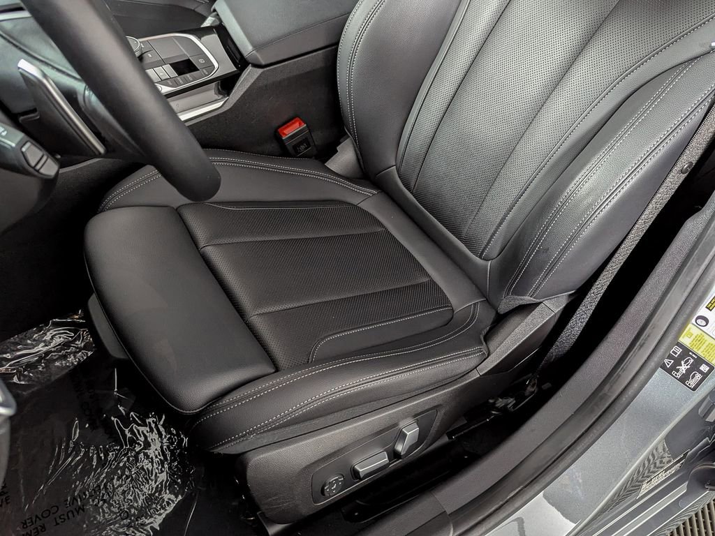 Certified 2023 BMW 330i xDrive 330i xDrive w/ Premium Package image 21