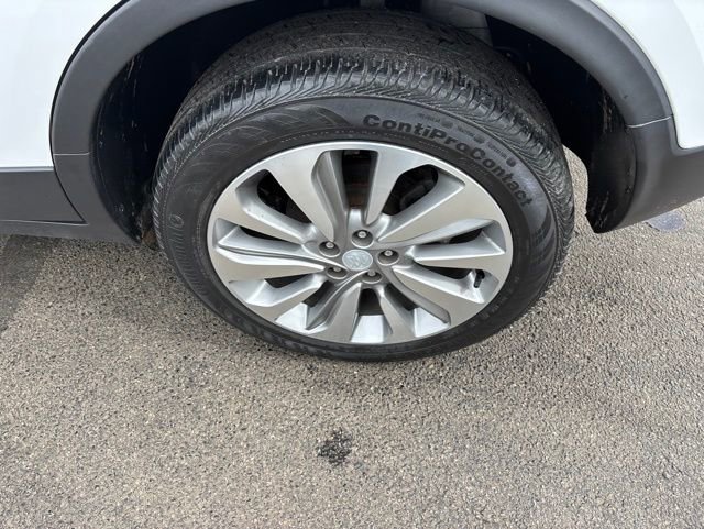 Used 2020 Buick Encore Preferred AWD/4WD image 42
