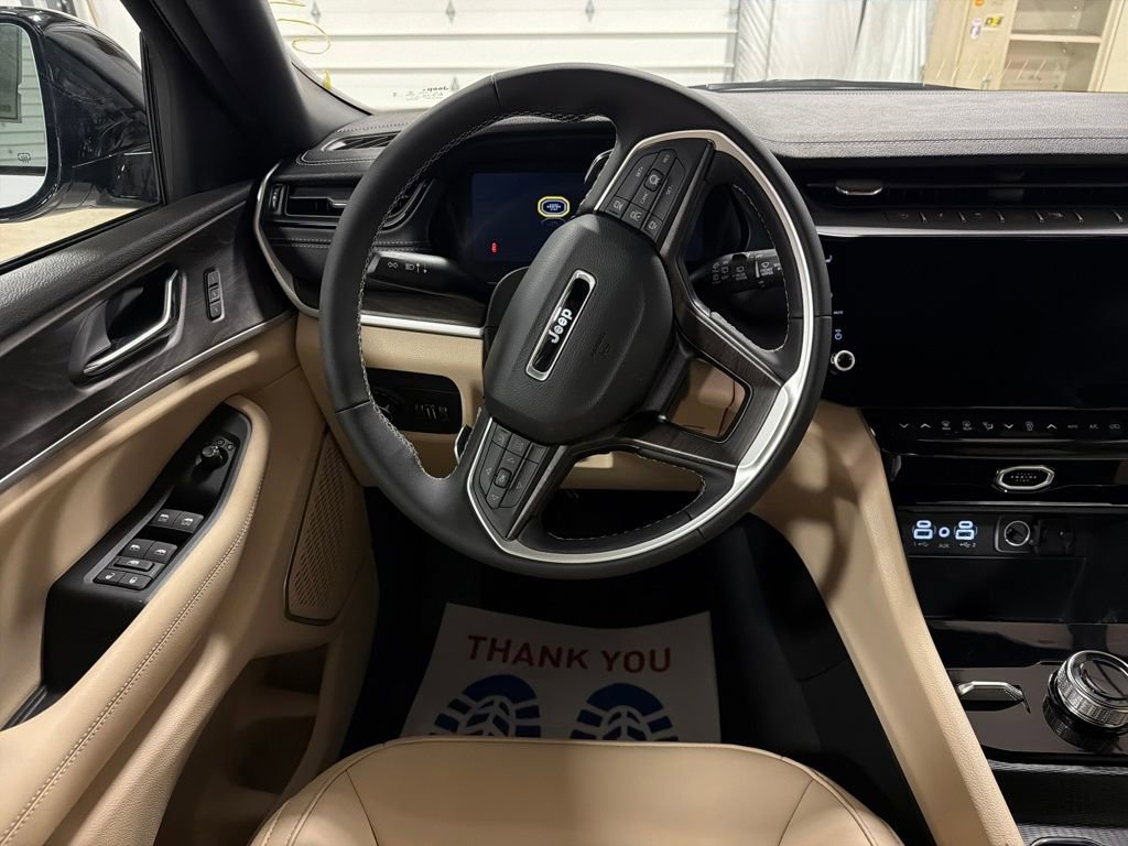 New 2026 Jeep Grand Cherokee Limited w/ Limited Altitude Package image 24