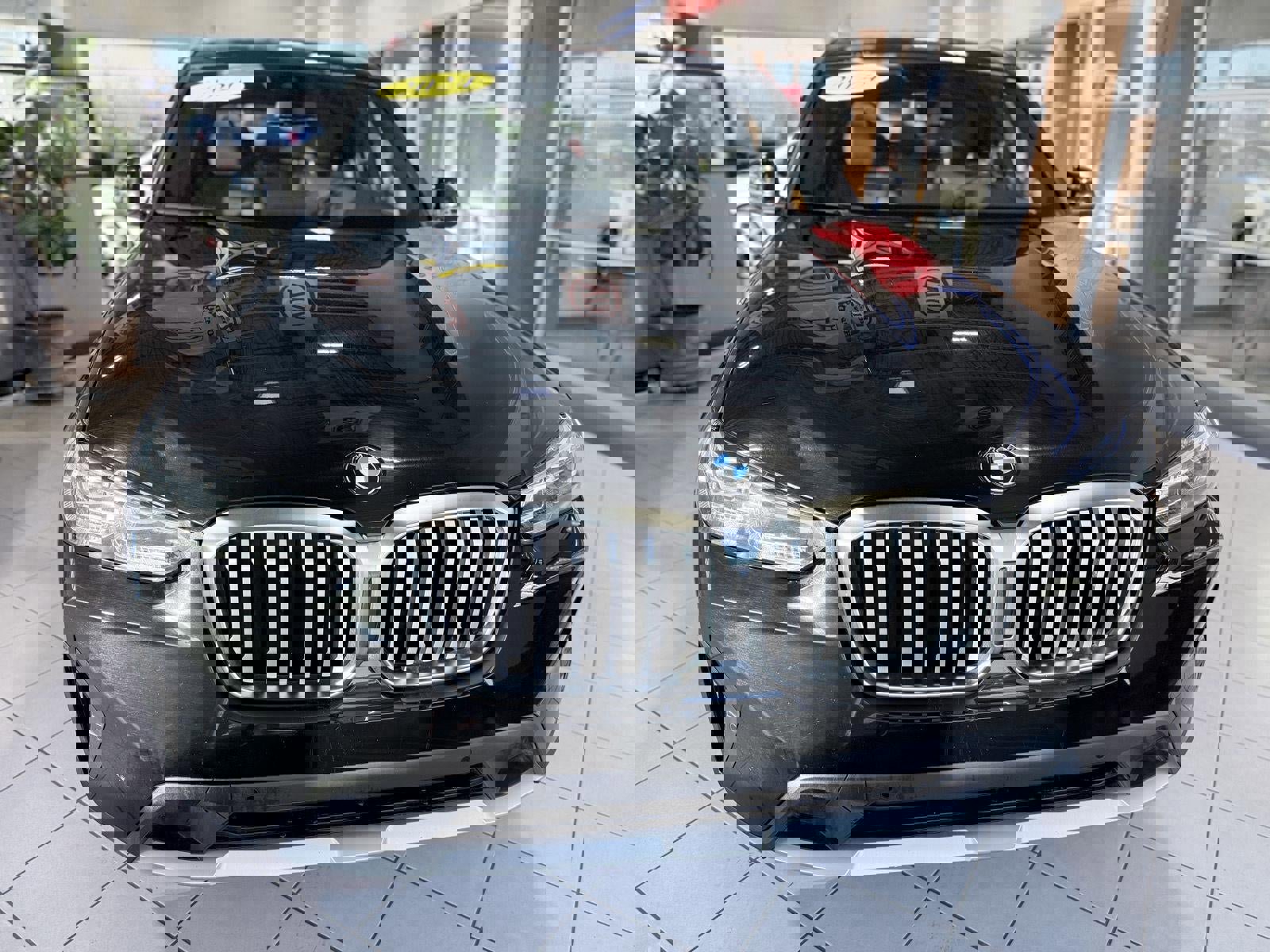 Used 2024 BMW X3 xDrive30i image 2