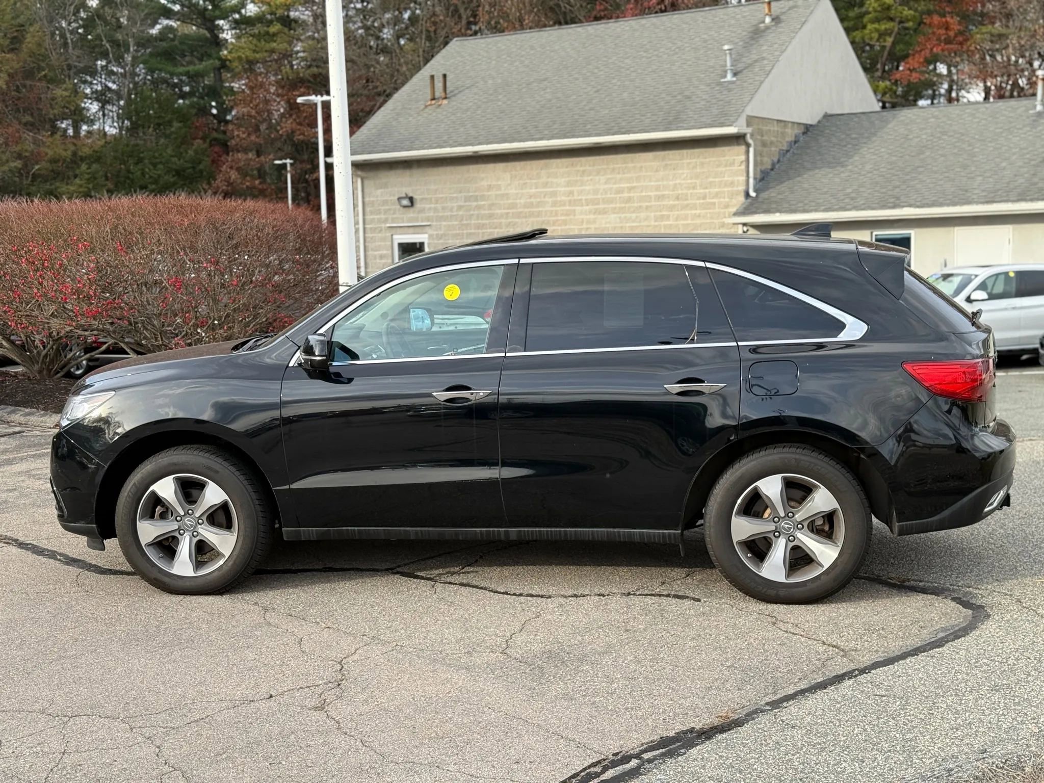 Used 2016 Acura MDX SH-AWD image 9