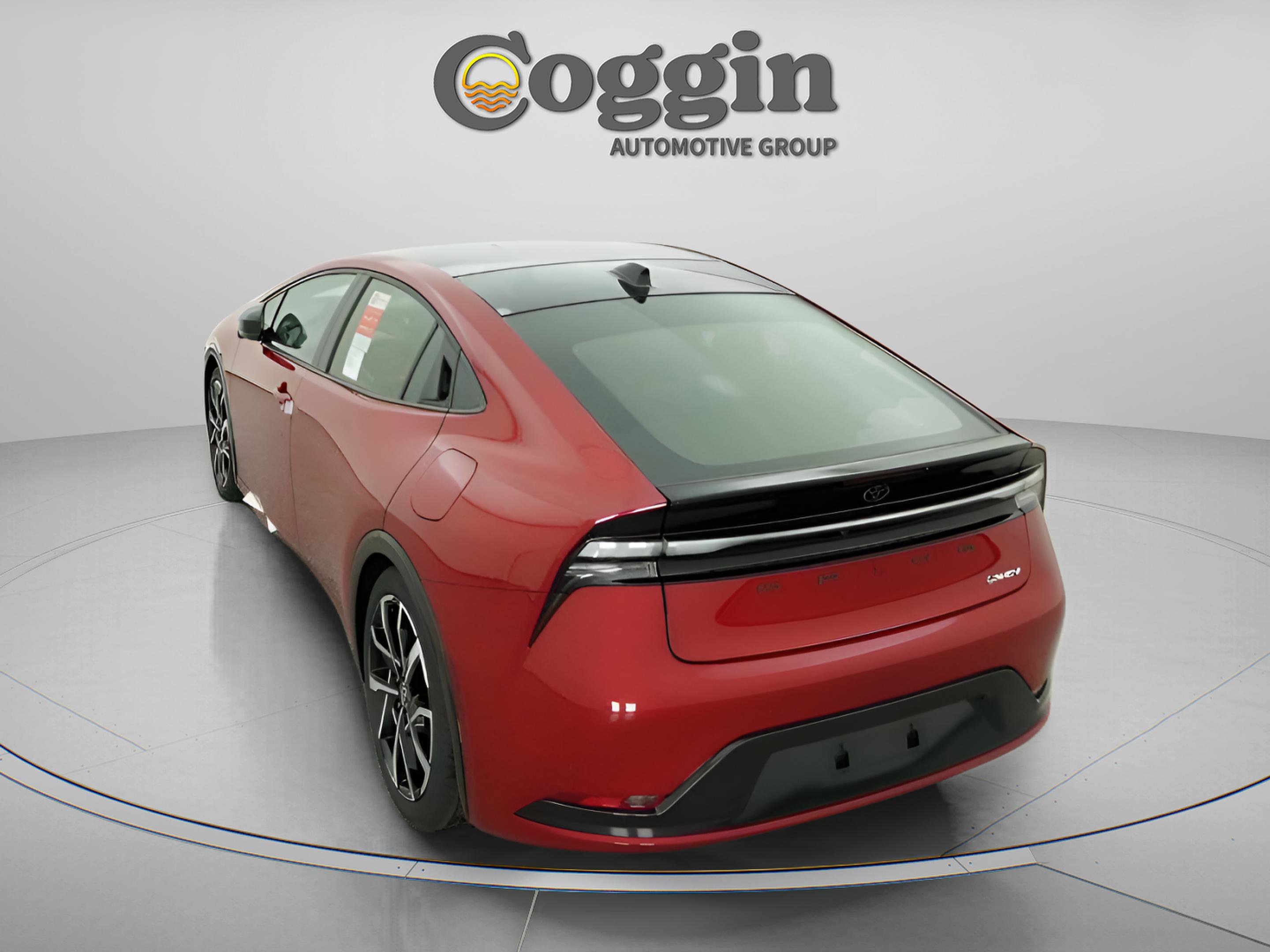 New 2026 Toyota Prius Plug-In Hybrid FWD image 11