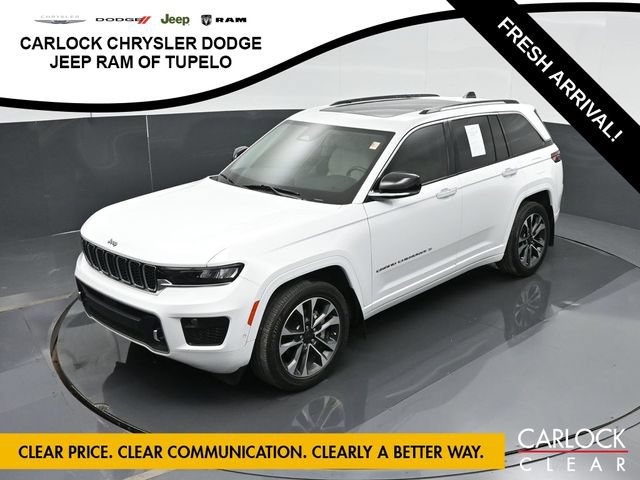 Used 2023 Jeep Grand Cherokee Overland w/ Luxury Tech Group IV AWD/4WD image 55