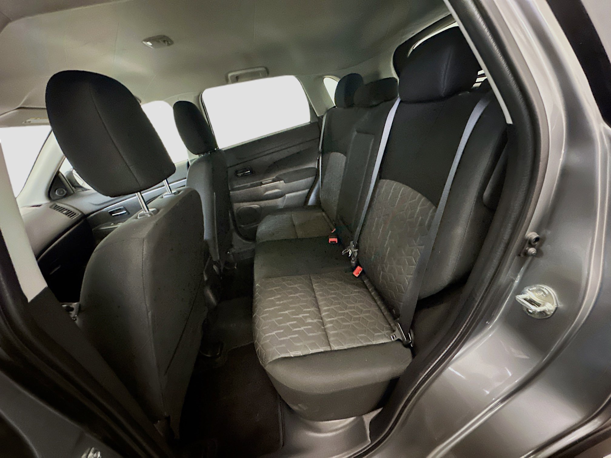 Used 2025 Mitsubishi Outlander Sport ES AWD/4WD image 28