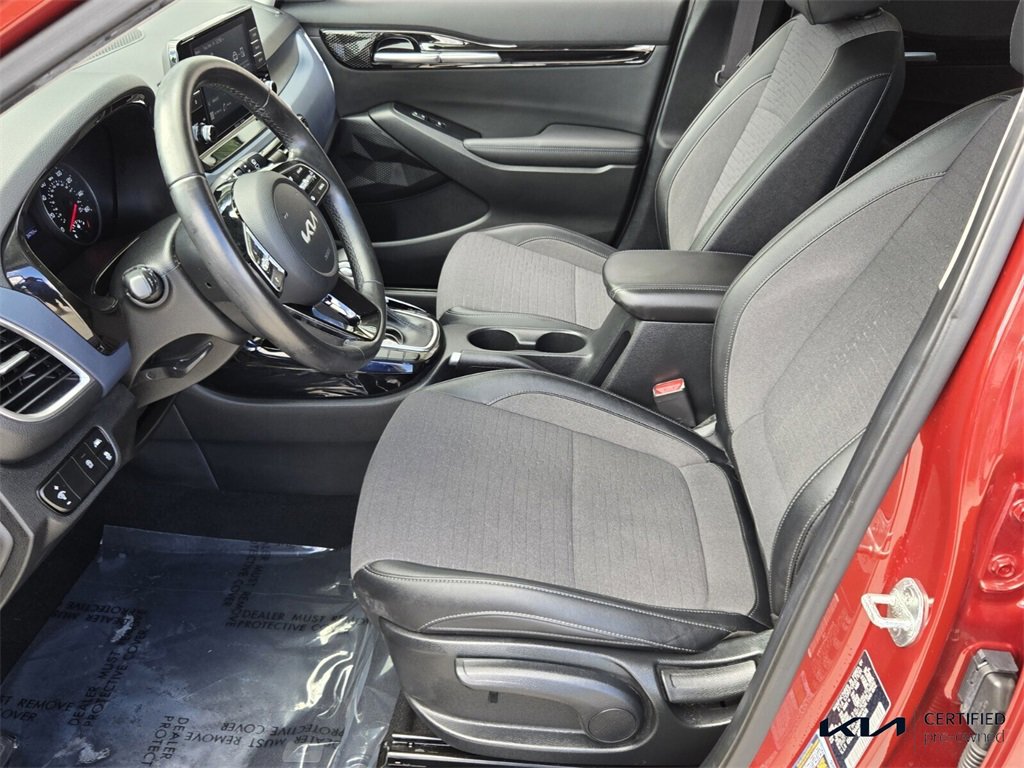 Certified 2023 Kia Seltos S image 11