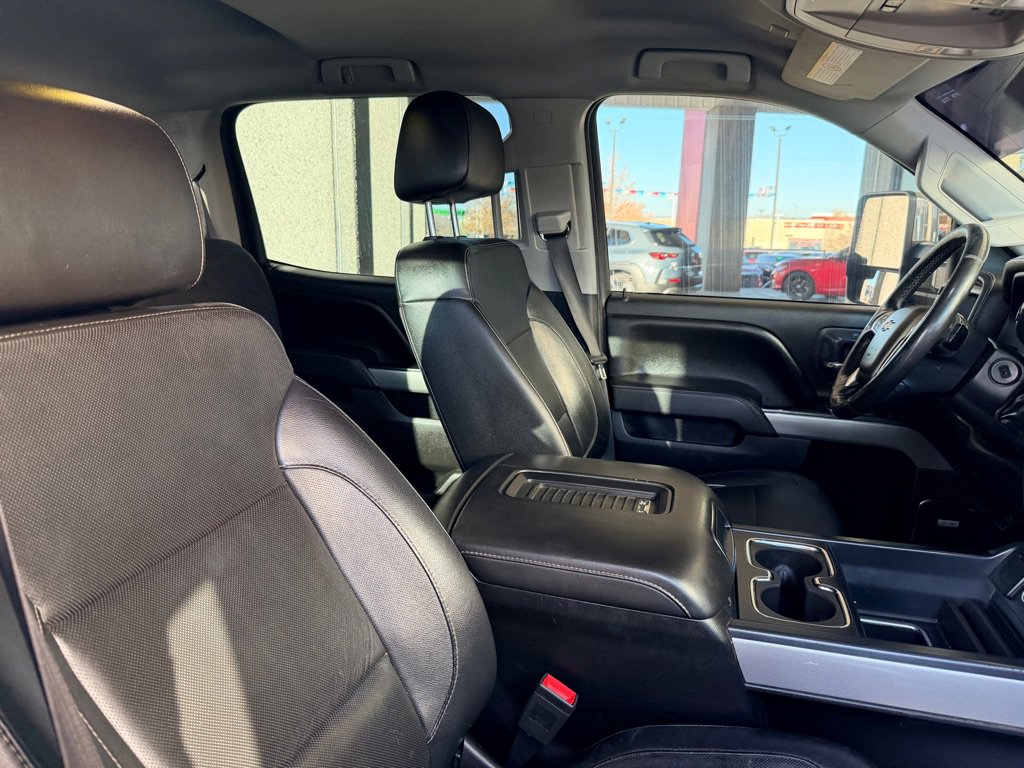 Used 2017 Chevrolet Silverado 2500 LTZ w/ Duramax Plus Package image 22