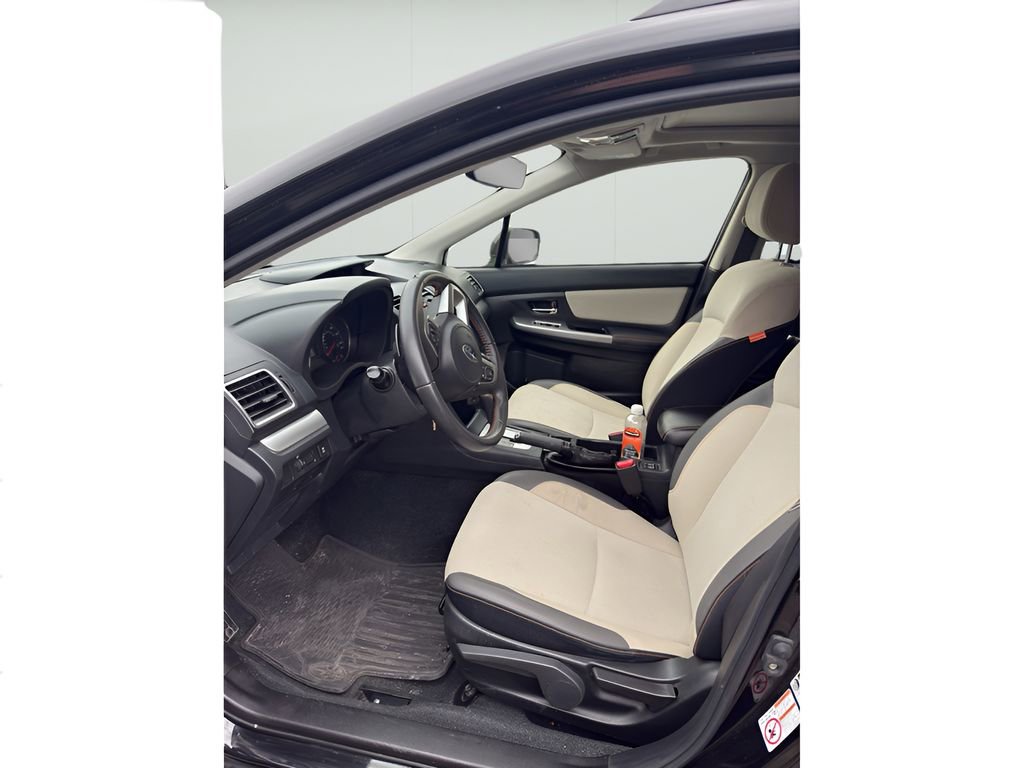 Used 2017 Subaru Crosstrek 2.0i Premium w/ Moonroof Package image 7