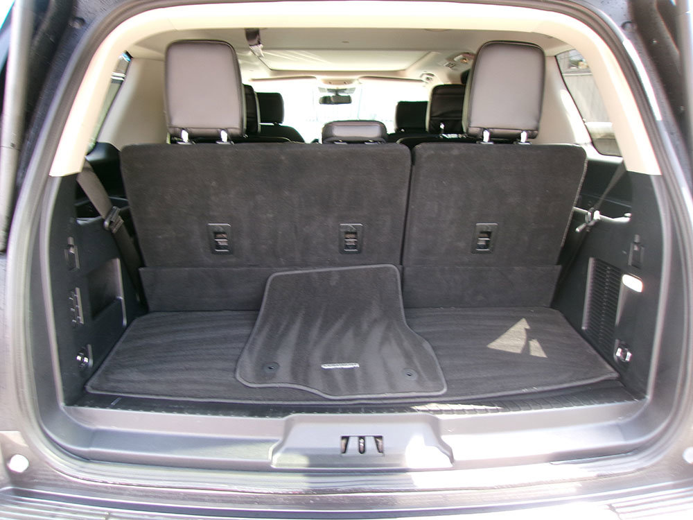 Used 2020 Ford Expedition Platinum image 13