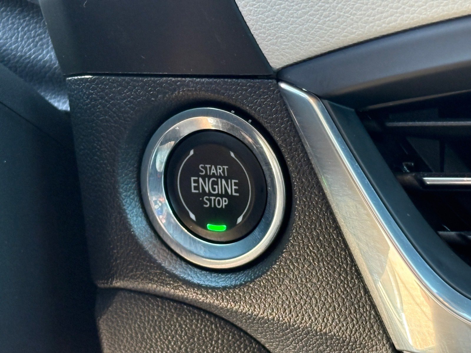 Used 2026 Buick Encore GX Sport Touring w/ Advanced Technology Package FWD image 32