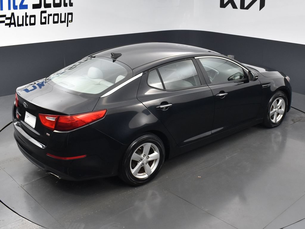Used 2015 Kia Optima LX FWD image 13