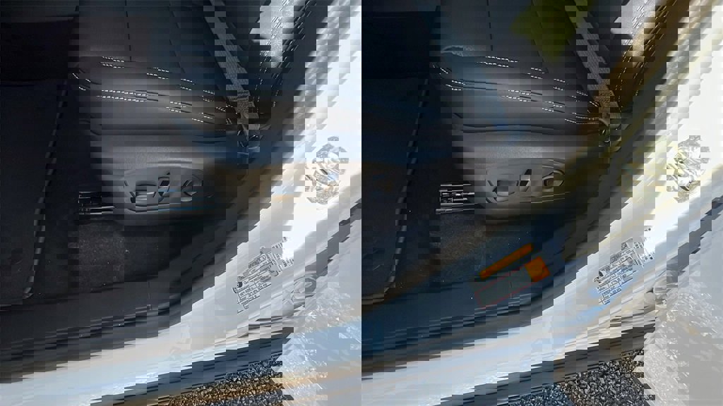 New 2026 Chevrolet Traverse LT w/ Driver Confidence Package image 14