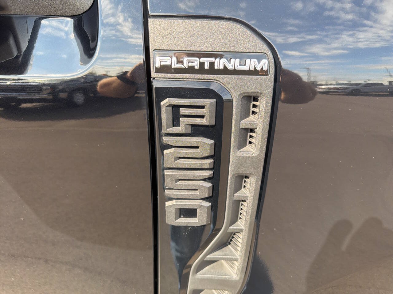 Used 2026 Ford F250 Platinum w/ Tremor Off-Road Package AWD/4WD image 25