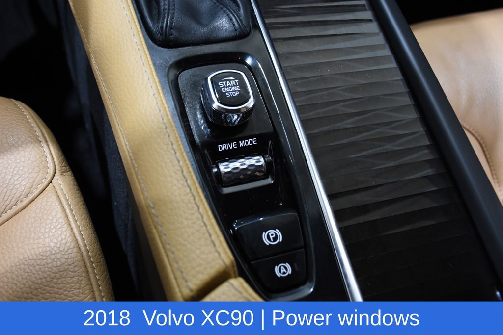 Used 2018 Volvo XC90 T6 Momentum w/ Convenience Package image 14