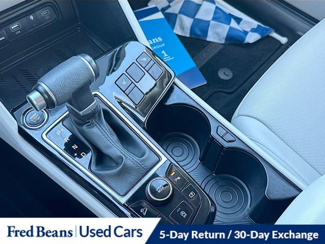 Used 2023 Kia Sportage EX image 19