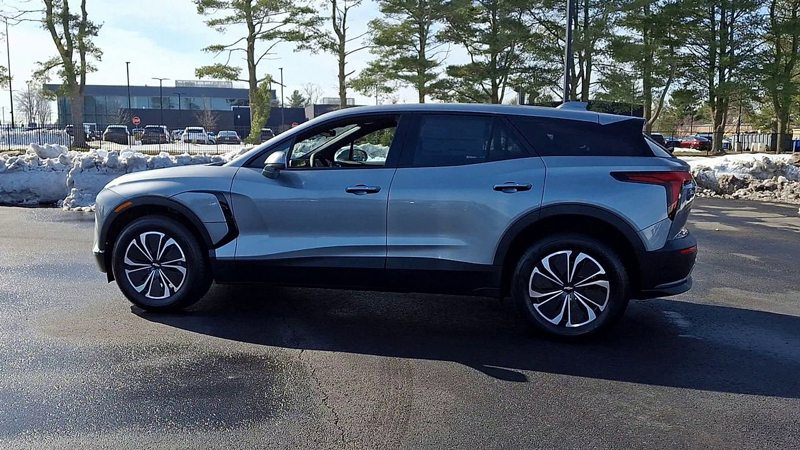 New 2026 Chevrolet Blazer EV LT image 8