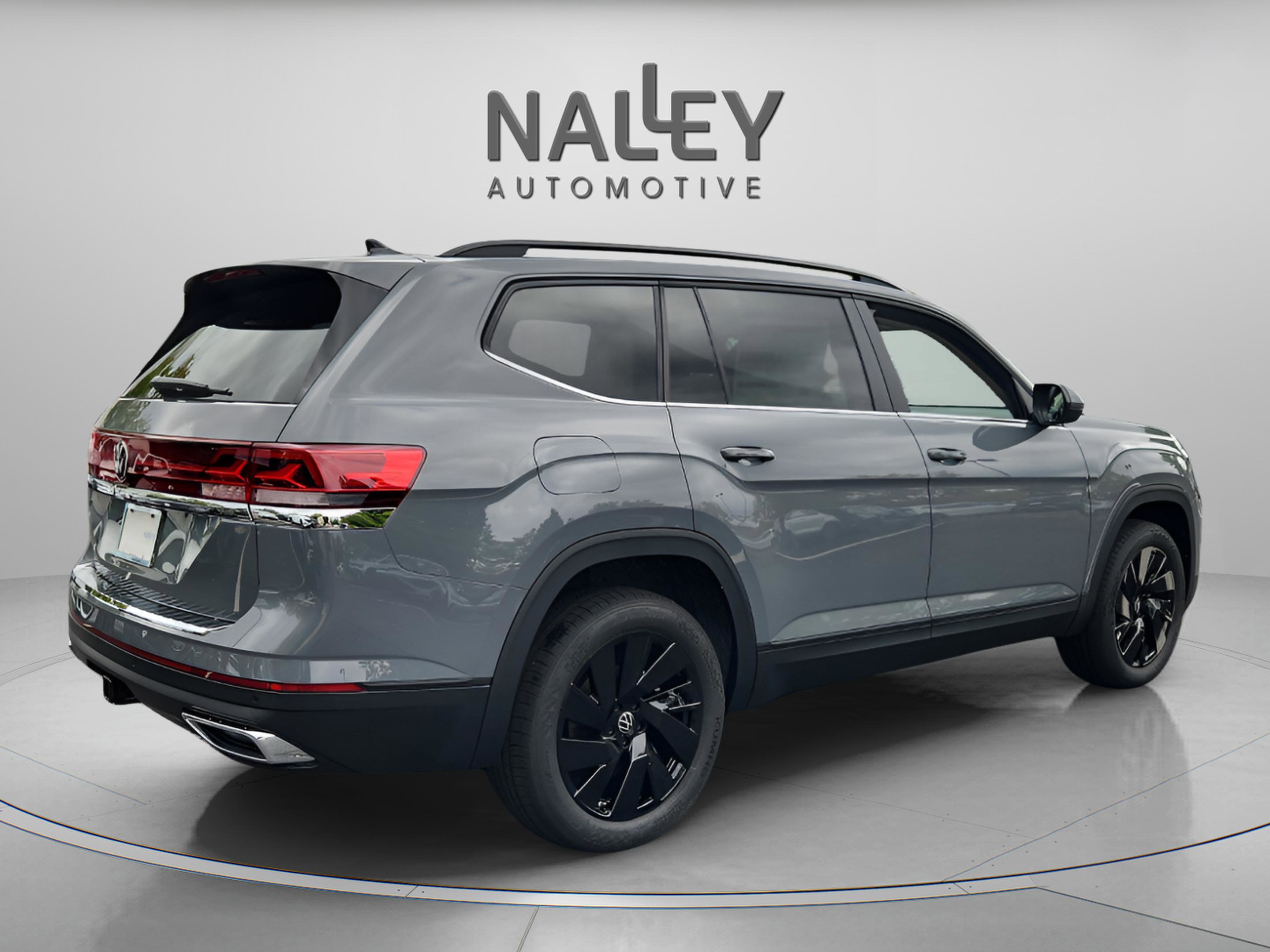 New 2026 Volkswagen Atlas SE image 6