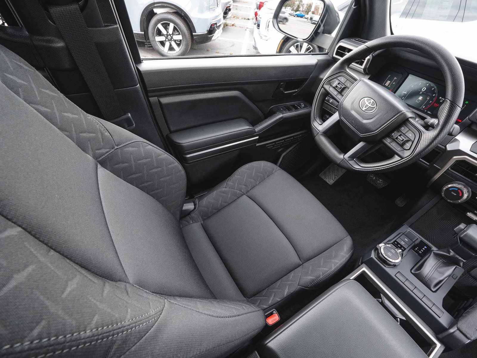 Used 2025 Toyota Tacoma SR5 image 35