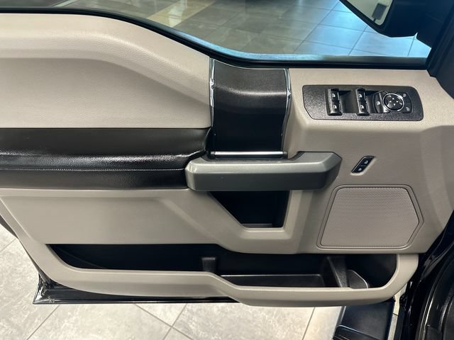 Used 2017 Ford F150 XLT AWD/4WD image 20