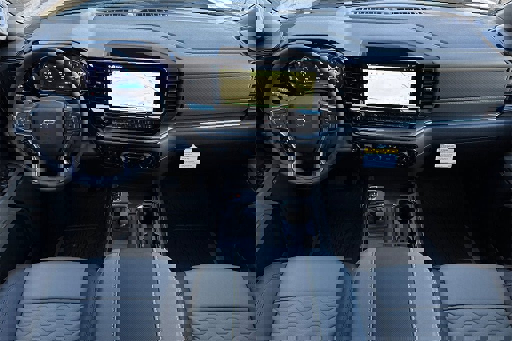 New 2026 Chevrolet Silverado 1500 ZR2 w/ Dark Appearance Package image 13