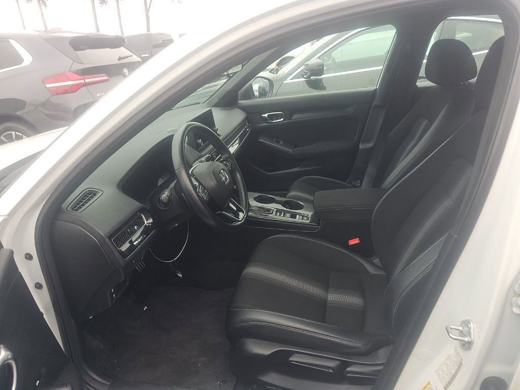 Used 2022 Honda Civic Sport image 9