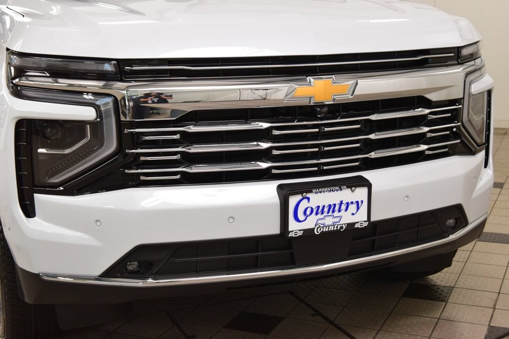 New 2026 Chevrolet Suburban Premier AWD/4WD image 13