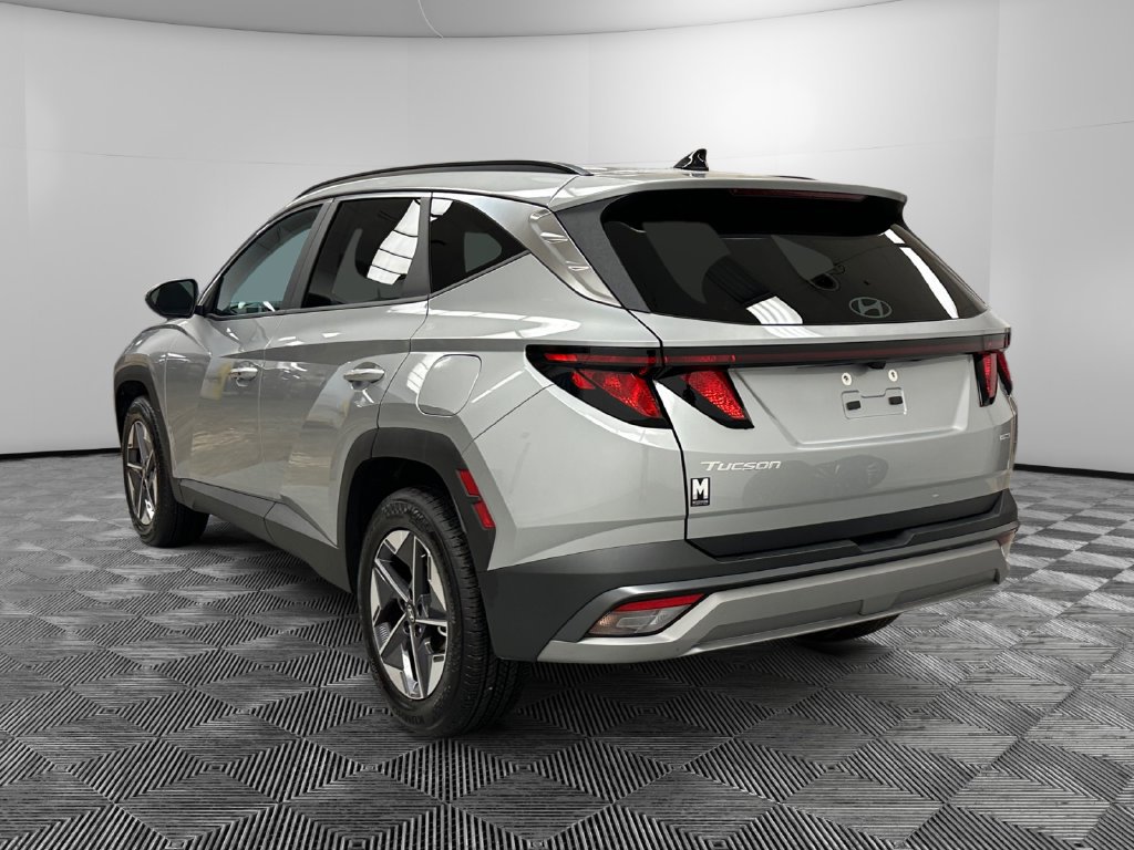 Used 2026 Hyundai Tucson SEL AWD/4WD image 3