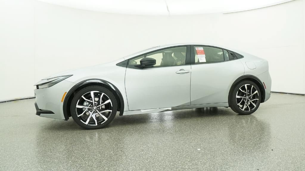 New 2026 Toyota Prius Plug-In Hybrid FWD image 18