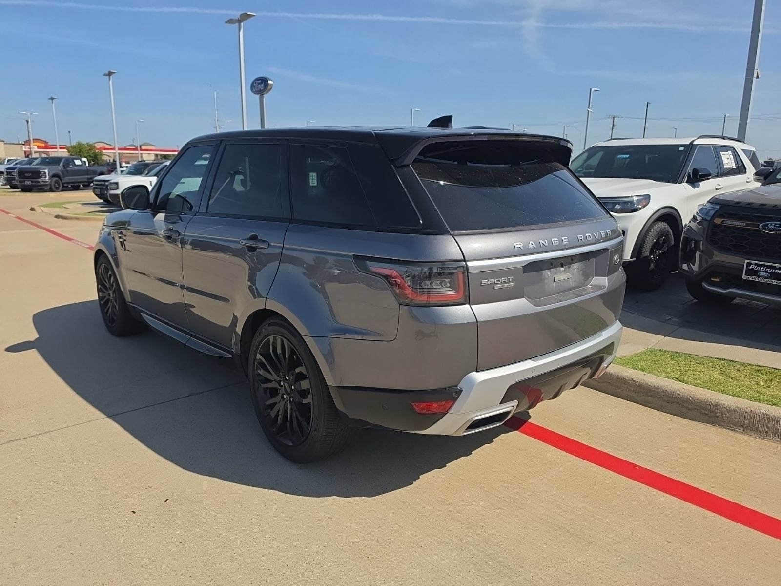 Used 2018 Land Rover Range Rover Sport HSE AWD/4WD image 8