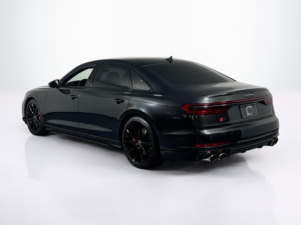 Used 2023 Audi S8 AWD/4WD image 3