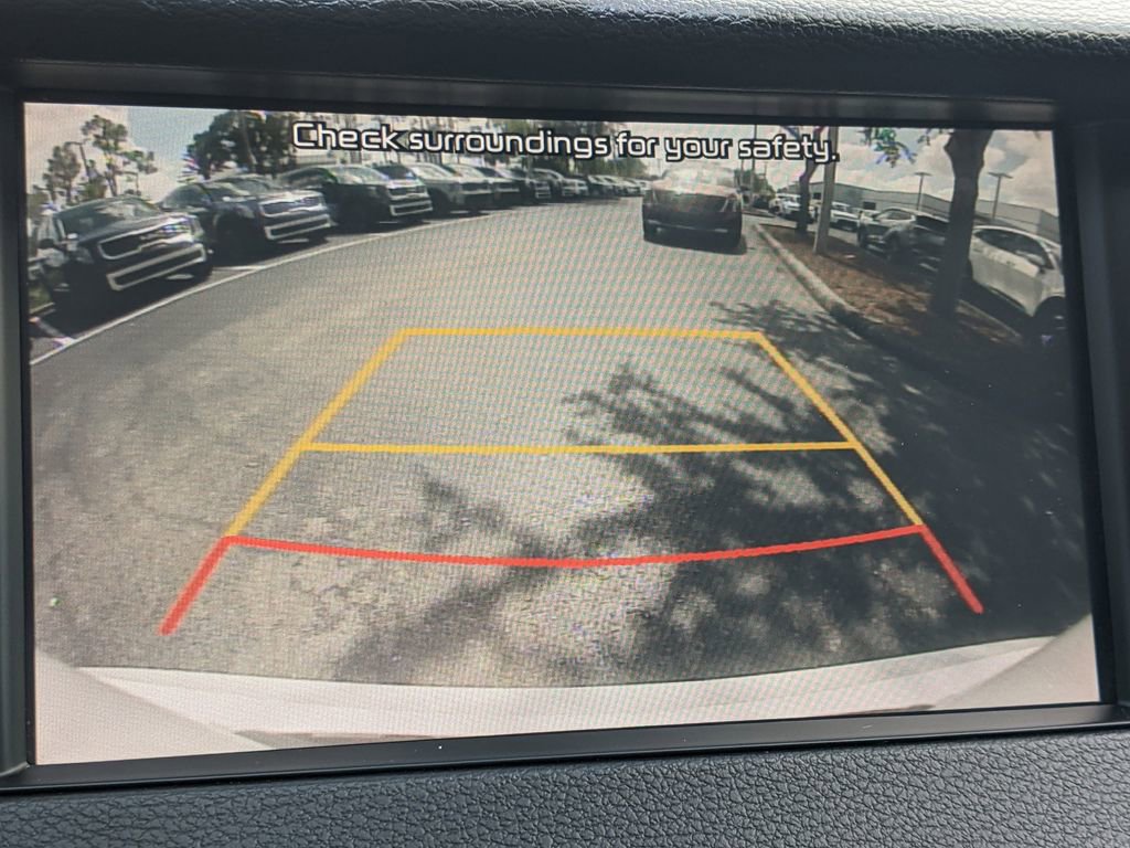 Used 2019 Kia Cadenza Technology image 27