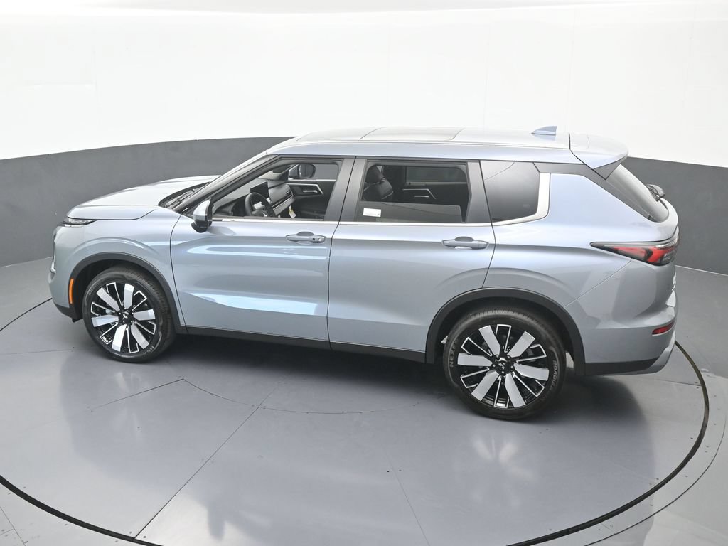 New 2026 Mitsubishi Outlander SE FWD image 56