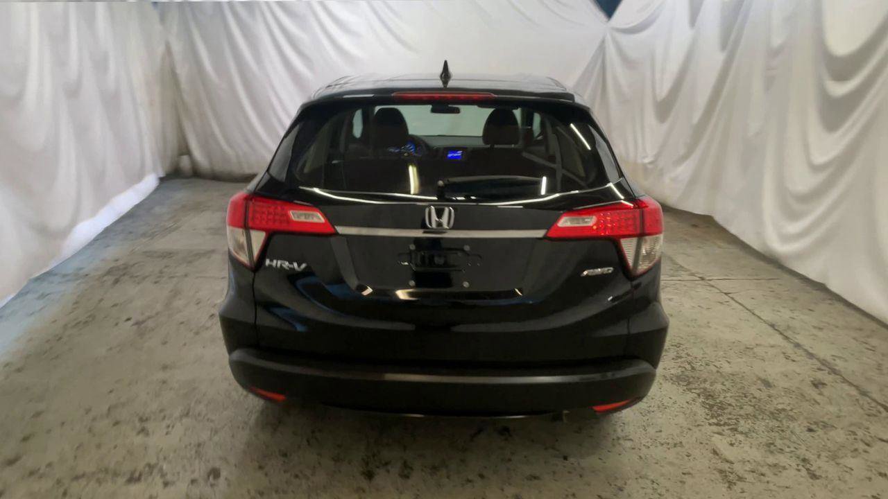 Used 2020 Honda HR-V LX image 7