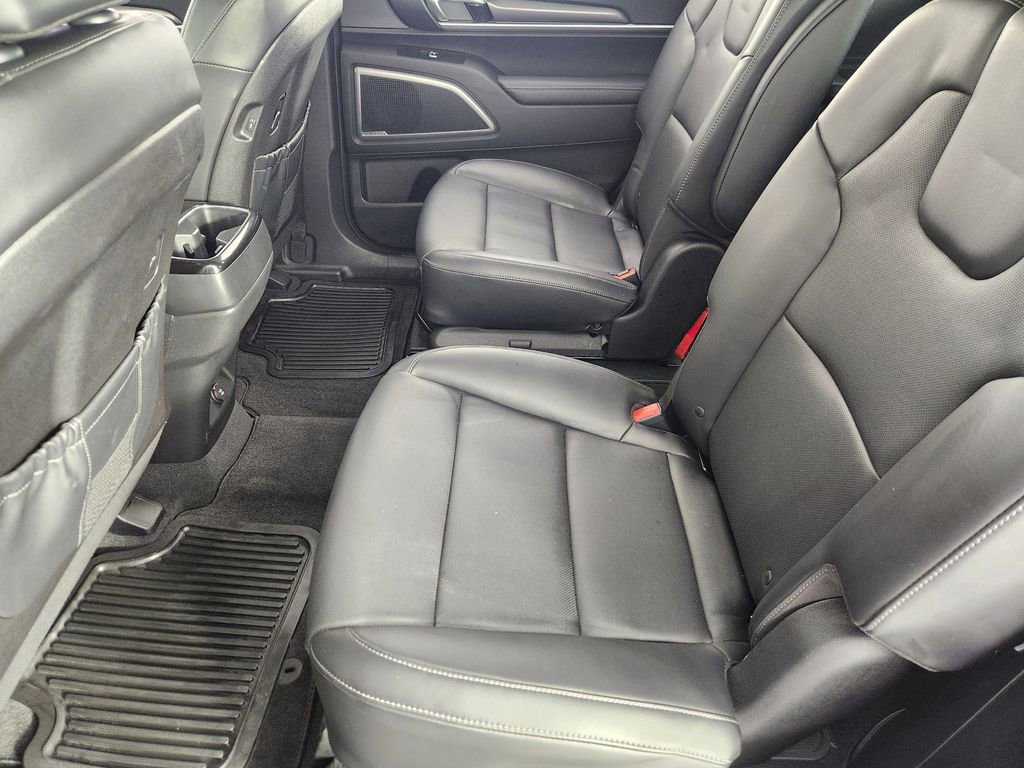 Used 2024 Kia Telluride S w/ S Sunroof Package image 33